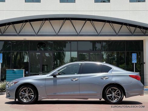 Used 2017 INFINITI Q50 Signature Edition image 3