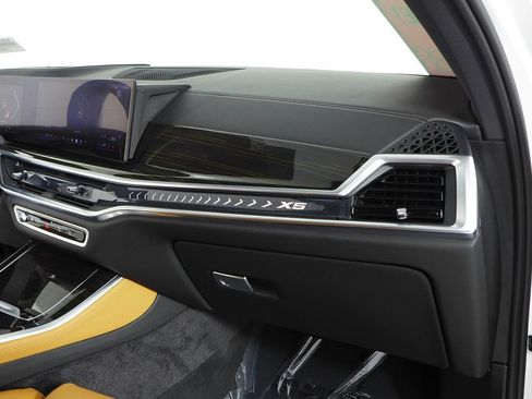 Used 2024 BMW X5 sDrive40i w/ Premium Package RWD image 14