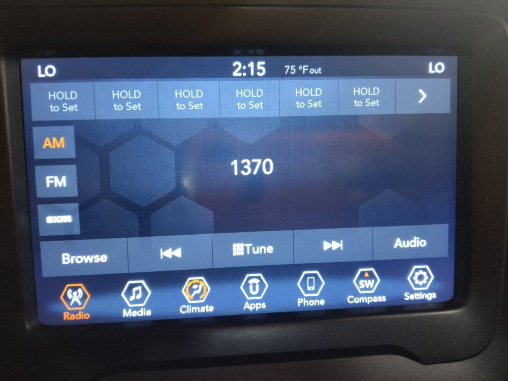 Used 2021 Jeep Renegade Latitude FWD image 25