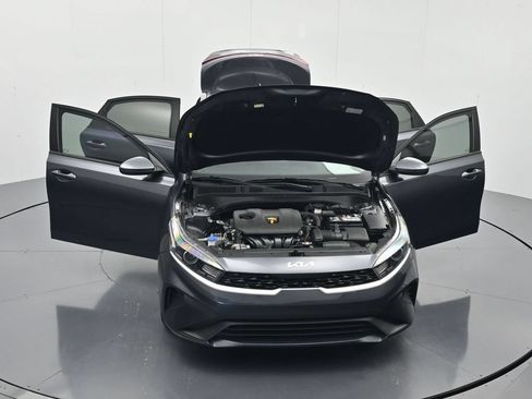 Used 2023 Kia Forte LXS FWD image 44