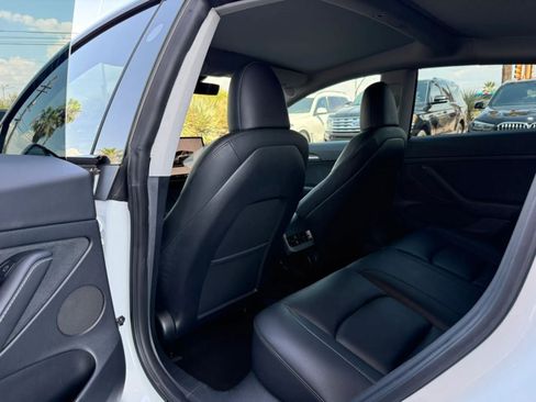 Used 2023 Tesla Model 3 Standard Range RWD image 39