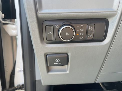 Used 2021 Ford F150 XLT w/ Equipment Group 301A Mid image 17