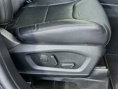 Used 2020 Ford Explorer ST AWD/4WD image 23