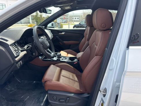 Used 2024 Audi Q5 2.0T Premium Plus AWD/4WD image 22