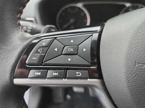 Certified 2023 Nissan Altima 2.5 SR w/ SR Premium Package image 16