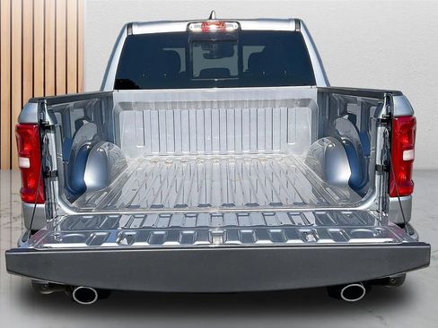 New 2026 RAM 1500 Big Horn AWD/4WD image 24