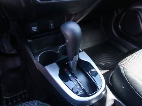 Used 2020 Honda Fit LX image 12