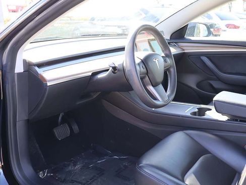 Used 2021 Tesla Model 3 Long Range image 28