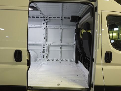 New 2026 RAM ProMaster 1500 w/ Convenience Group image 22