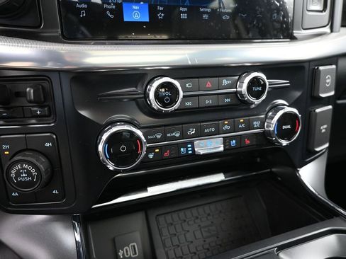 New 2025 Ford F150 Lariat w/ Equipment Group 502A High image 21