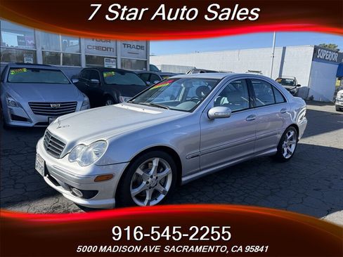 Used 2007 Mercedes-Benz C 230 Sedan image 3
