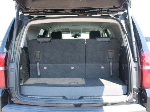 Used 2016 Chevrolet Tahoe LT RWD image 18