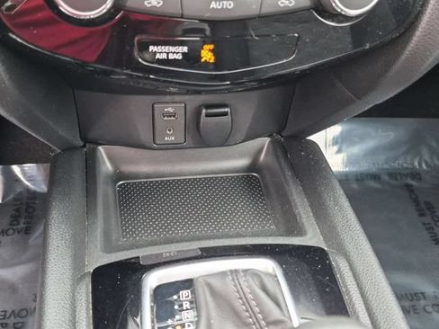 Used 2017 Nissan Rogue Sport SV AWD/4WD image 22