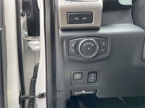 Certified 2019 Ford F350 Platinum w/ Platinum Ultimate Package image 15