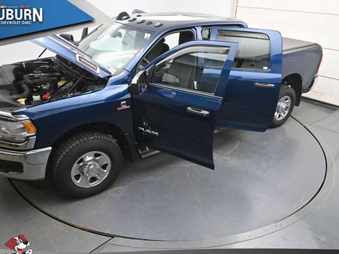 Used 2022 RAM 3500 Tradesman AWD/4WD image 35