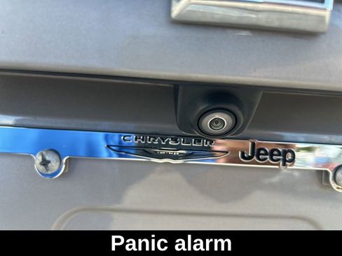 Used 2021 Chevrolet Blazer LT image 22