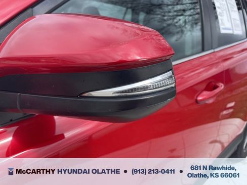 Used 2016 Toyota RAV4 XLE image 20