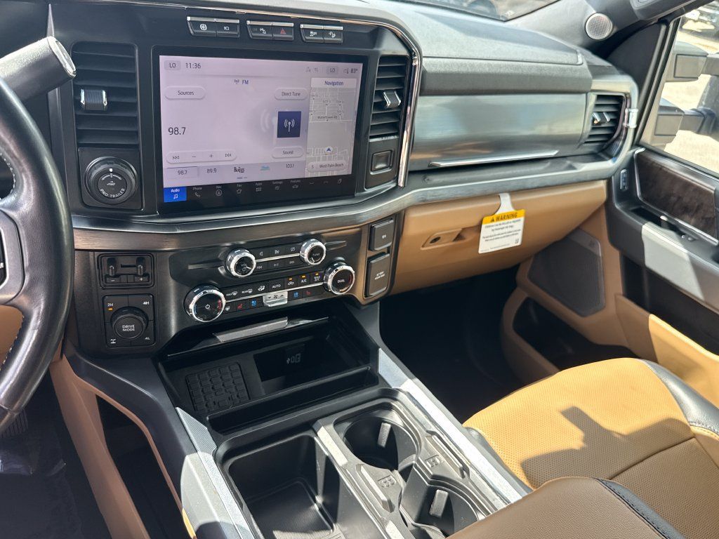 Used 2024 Ford F250 Lariat w/ Lariat Ultimate Package AWD/4WD image 20