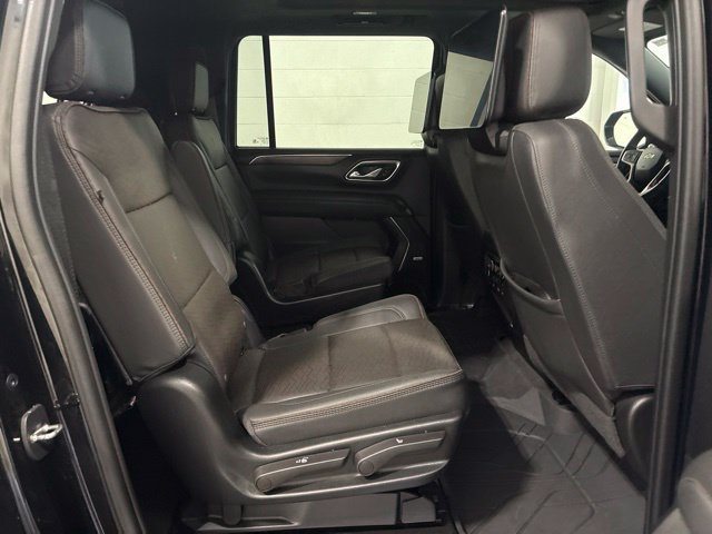 Used 2023 Chevrolet Suburban High Country w/ Advanced Technology Package AWD/4WD image 47