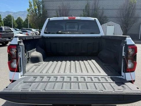 Used 2024 Ford Ranger XLT w/ Equipment Group 301A High AWD/4WD image 9