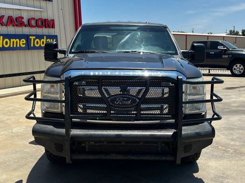 Used 2016 Ford F250 XLT AWD/4WD image 3