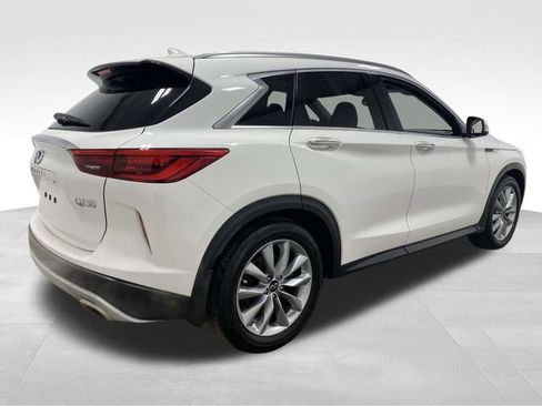 Used 2021 INFINITI QX50 Luxe image 4
