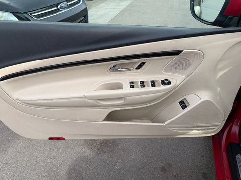 Used 2013 Volkswagen Eos Lux FWD image 14