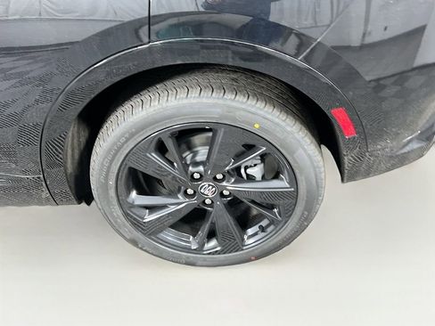 New 2026 Buick Envision Sport Touring image 27