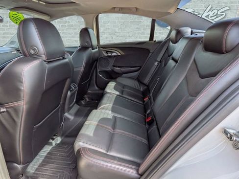 Used 2015 Chevrolet SS RWD image 13
