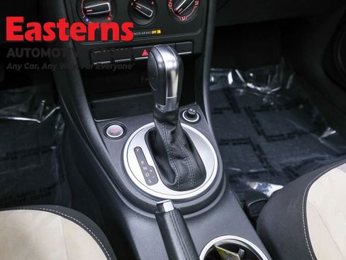 Used 2018 Volkswagen Beetle 2.0T S image 13