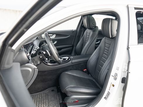 Used 2017 Mercedes-Benz E 300 4MATIC image 16