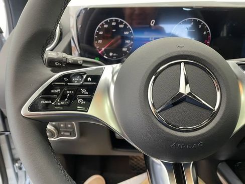 New 2026 Mercedes-Benz GLA 250 image 23