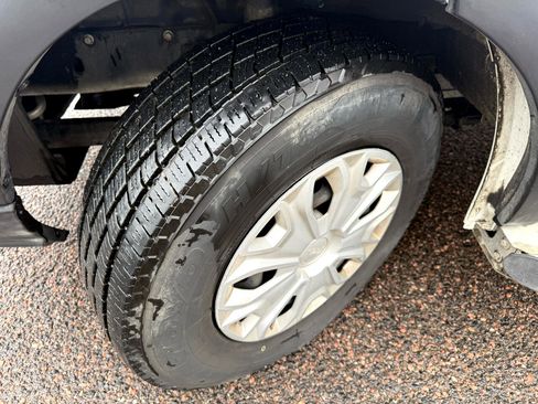 Used 2019 Ford Transit 250 130 Low Roof w/ Exterior Upgrade Package image 30