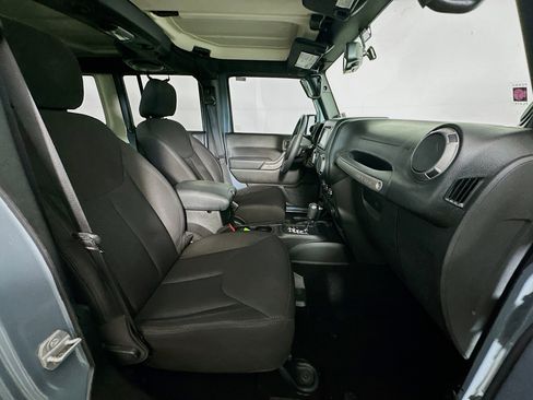 Used 2014 Jeep Wrangler Unlimited Sport w/ Quick Order Package 24S image 27