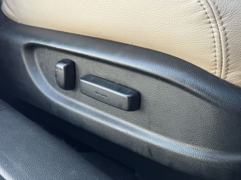 Used 2017 Honda Accord EX-L image 34