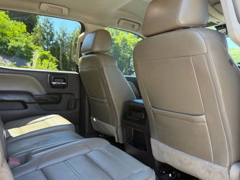 Used 2016 GMC Sierra 2500 Denali w/ Duramax Plus Package AWD/4WD image 23