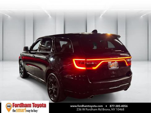 Used 2021 Dodge Durango R/T w/ Blacktop Package AWD/4WD image 5