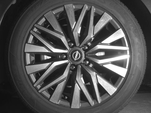 Used 2025 Nissan Altima 2.5 SV image 11