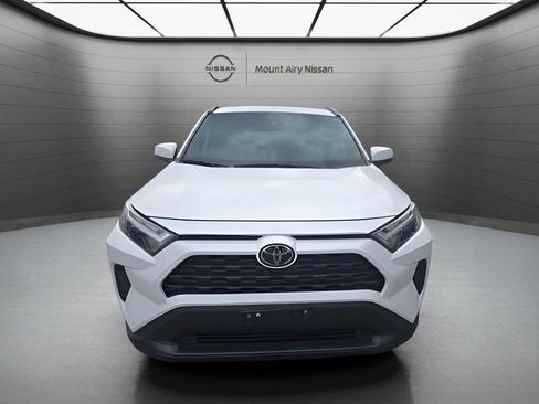 Used 2024 Toyota RAV4 XLE image 1