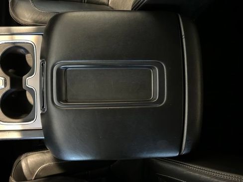 Used 2015 GMC Sierra 1500 Denali AWD/4WD image 19