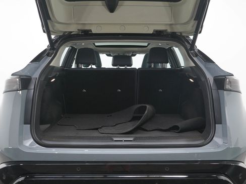 Used 2023 Nissan Ariya AWD/4WD image 17