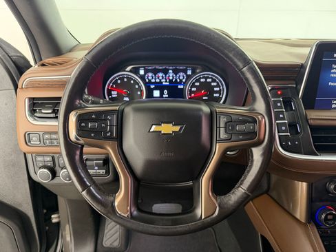 Used 2021 Chevrolet Tahoe High Country w/ Premium Package AWD/4WD image 15