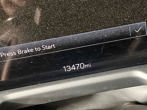 Certified 2024 GMC Acadia Denali w/ Super Cruise Package image 11