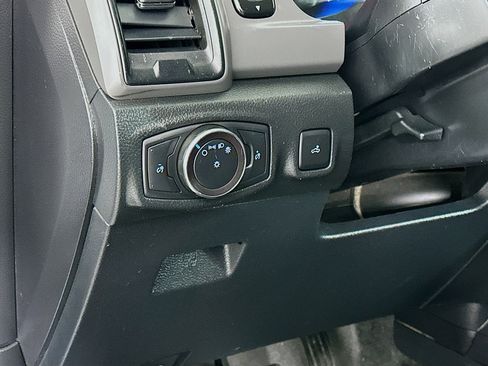 Used 2019 Ford Ranger XL w/ Equipment Group 101A Mid RWD image 16