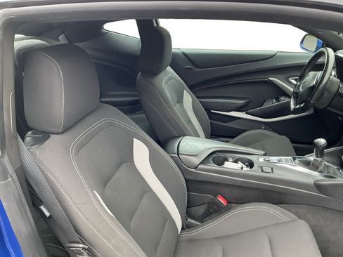 Used 2021 Chevrolet Camaro LS RWD image 15