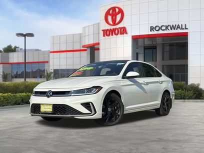 Used 2025 Volkswagen Jetta SE