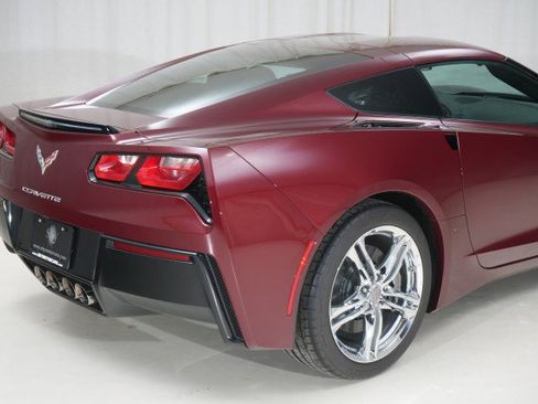 Used 2017 Chevrolet Corvette Stingray Coupe w/ 2LT Preferred Equipment Group image 19