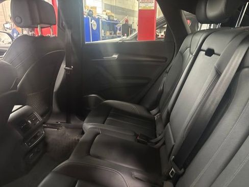 Certified 2023 Audi Q5 2.0T Prestige w/ Prestige Package AWD/4WD image 5