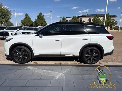 Used 2026 INFINITI QX60 Autograph w/ Dark Cargo Package AWD/4WD image 8
