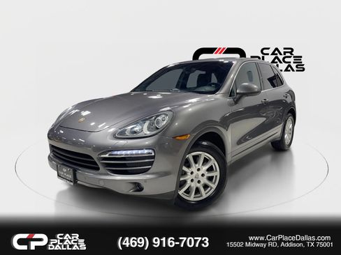 Used 2014 Porsche Cayenne AWD/4WD image 2